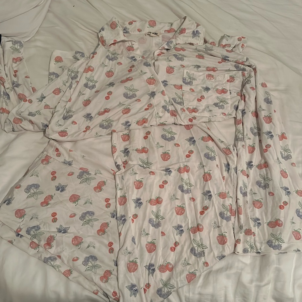 Djerf avenue summer berries long sleeve set